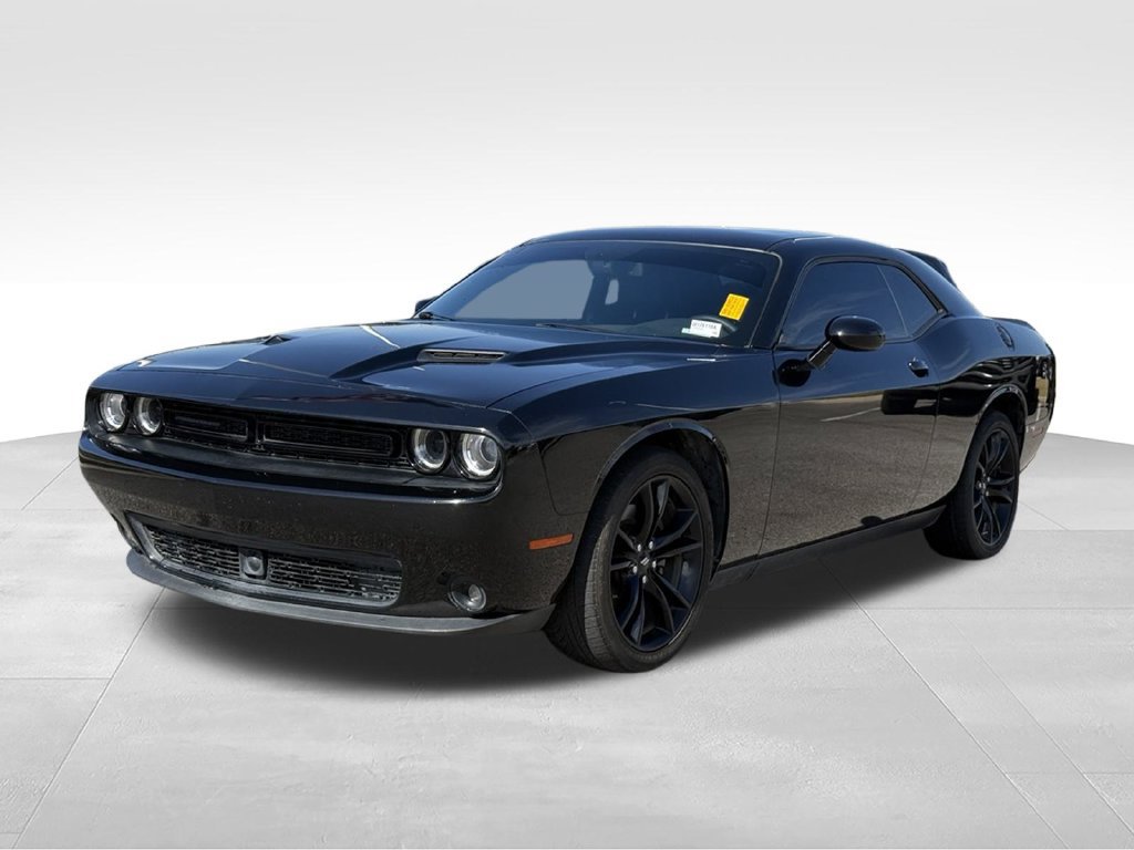 Used 2018 Dodge Challenger SXT Plus RWD 360° Tour