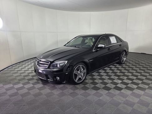 Used 2009 Mercedes-Benz C 63 AMG Sedan image 4