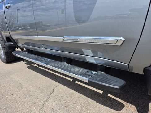 Used 2025 Chevrolet Silverado 2500 High Country w/ Technology Package AWD/4WD image 9