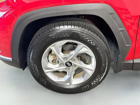 Used 2022 Hyundai Tucson SEL w/ Cargo Package AWD/4WD image 4