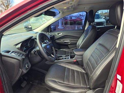 Used 2018 Ford Escape Titanium image 22