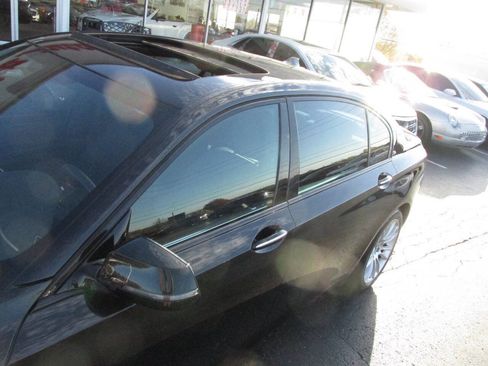 Used 2014 BMW 740Li w/ Executive Package image 33