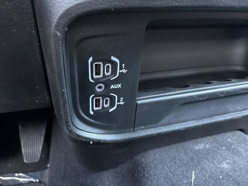 New 2026 RAM 3500 Tradesman AWD/4WD image 21