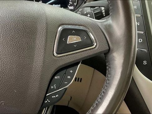 Used 2017 Lincoln MKC Select w/ Select Plus Package AWD/4WD image 23