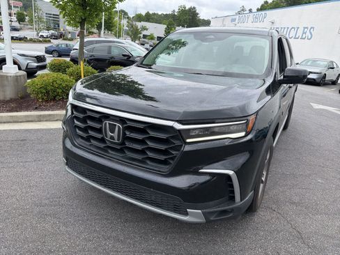Used 2024 Honda Pilot EX-L image 4