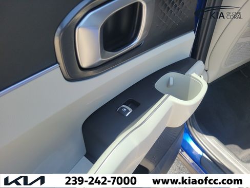 Certified 2023 Kia Sorento S w/ Panoramic Sunroof Package FWD image 13