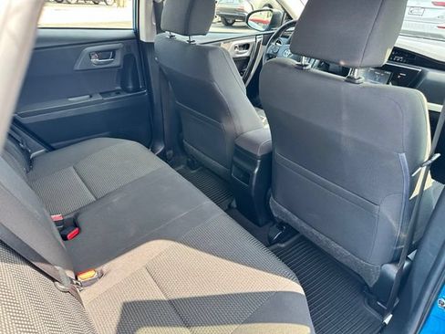 Used 2017 Toyota Corolla iM w/ All-Weather Mat Package FWD image 23