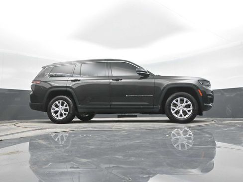 Used 2022 Jeep Grand Cherokee L Limited image 47