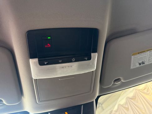 Used 2026 Nissan Rogue SL FWD image 27