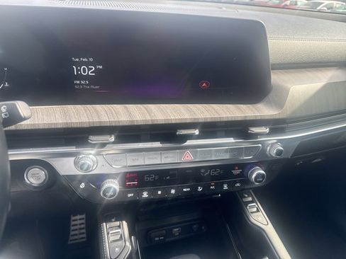 Used 2023 Kia Telluride SX image 11