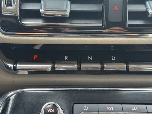 Used 2018 Lincoln Navigator Reserve w/ Technology Package image 27