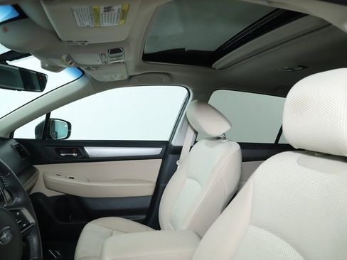 Used 2019 Subaru Outback 2.5i Premium image 19