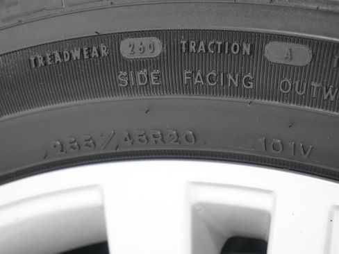 Used 2019 Audi Q5 2.0T Premium Plus w/ Premium Plus Package image 30