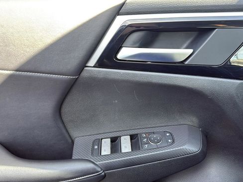 Used 2024 Mitsubishi Outlander SE image 12