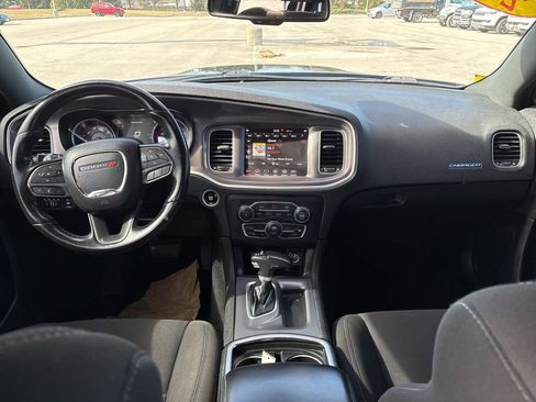 Used 2022 Dodge Charger R/T image 12