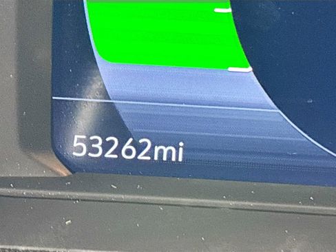 Used 2023 Chevrolet Bolt EUV LT w/ Convenience Package image 14