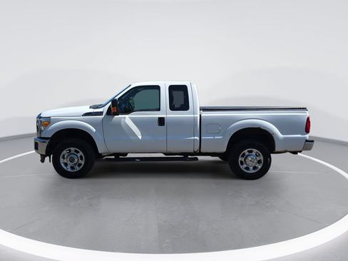 Used 2015 Ford F250 XLT w/ Snow Plow Prep Package AWD/4WD image 7