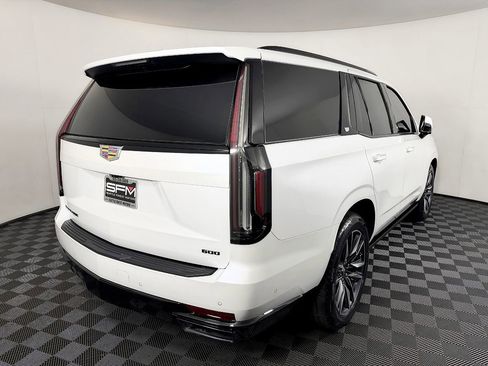 Used 2022 Cadillac Escalade Sport Platinum w/ Heavy-Duty Trailer Package AWD/4WD image 9