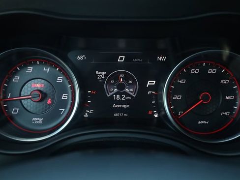 Used 2023 Dodge Charger SXT RWD image 15