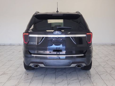 Used 2019 Ford Explorer Limited w/ Class III Trailer Tow Package FWD image 6