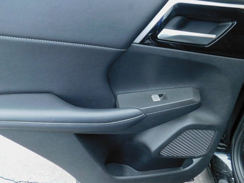 Used 2024 Mitsubishi Outlander SE image 26