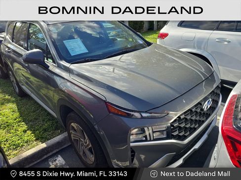 Used 2022 Hyundai Santa Fe SEL w/ Cargo Package image 2