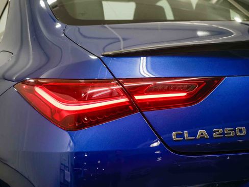Used 2026 Mercedes-Benz CLA 250 image 9