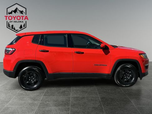 Used 2018 Jeep Compass Sport FWD image 6