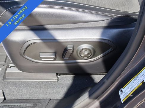 Used 2024 Jeep Grand Cherokee L Altitude AWD/4WD image 25