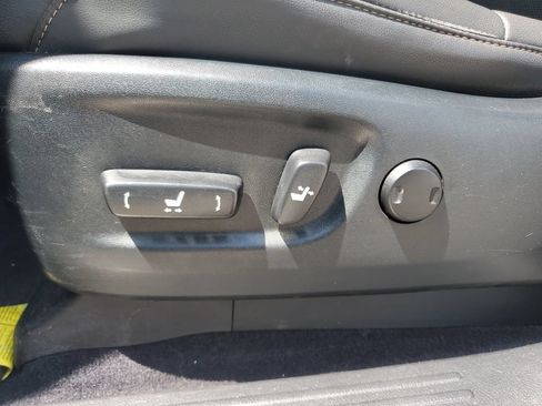 Used 2021 Lexus GX 460 Premium w/ Premium Package AWD/4WD image 24