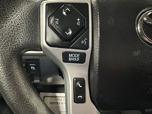 Used 2021 Toyota Tundra SR5 w/ Convenience Package AWD/4WD image 19