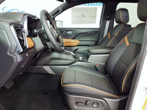 New 2026 GMC Canyon AT4 image 8