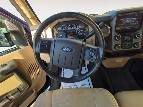 Used 2014 Ford F250 Lariat w/ FX4 Off-Road Package image 12
