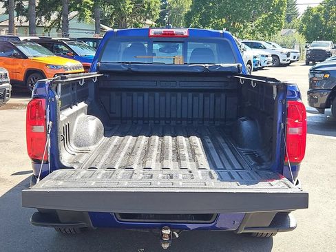 Used 2016 Chevrolet Colorado LT w/ LT Convenience Package AWD/4WD image 10