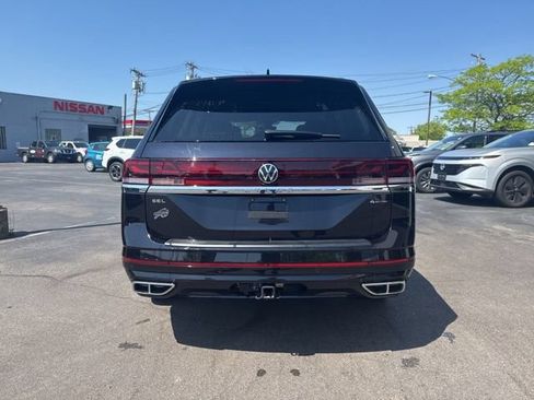Used 2025 Volkswagen Atlas SEL Premium R-Line AWD/4WD image 3
