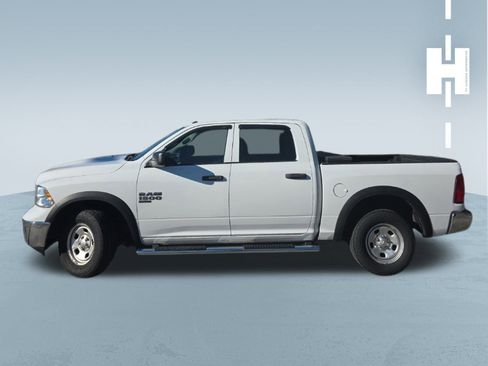 Used 2020 RAM 1500 Tradesman w/ Tradesman SXT Package image 2
