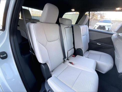 Certified 2025 Lexus TX 350 AWD w/ Convenience Package image 19