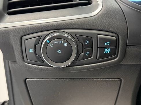 Used 2024 Ford Edge Titanium AWD/4WD image 15