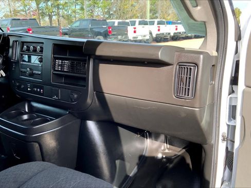 Used 2023 Chevrolet Express 2500 w/ Driver Convenience Package image 15
