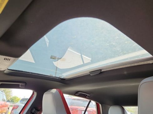 New 2025 Volkswagen GTI SE image 17