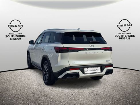 Used 2025 INFINITI QX60 Luxe w/ Vision Package image 7