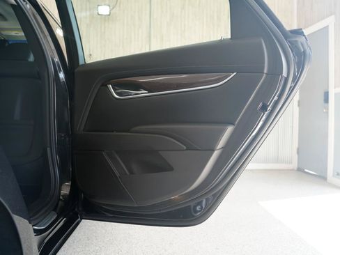 Used 2013 Cadillac XTS Luxury w/ Driver Awareness Package FWD image 36