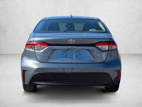 Used 2023 Toyota Corolla LE image 7