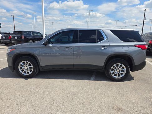 Certified 2021 Chevrolet Traverse LS FWD image 6