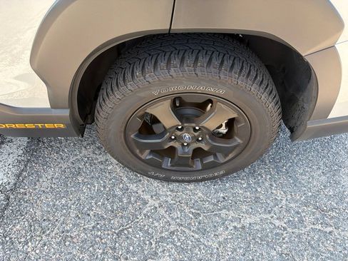 Used 2023 Subaru Forester Wilderness AWD/4WD image 9