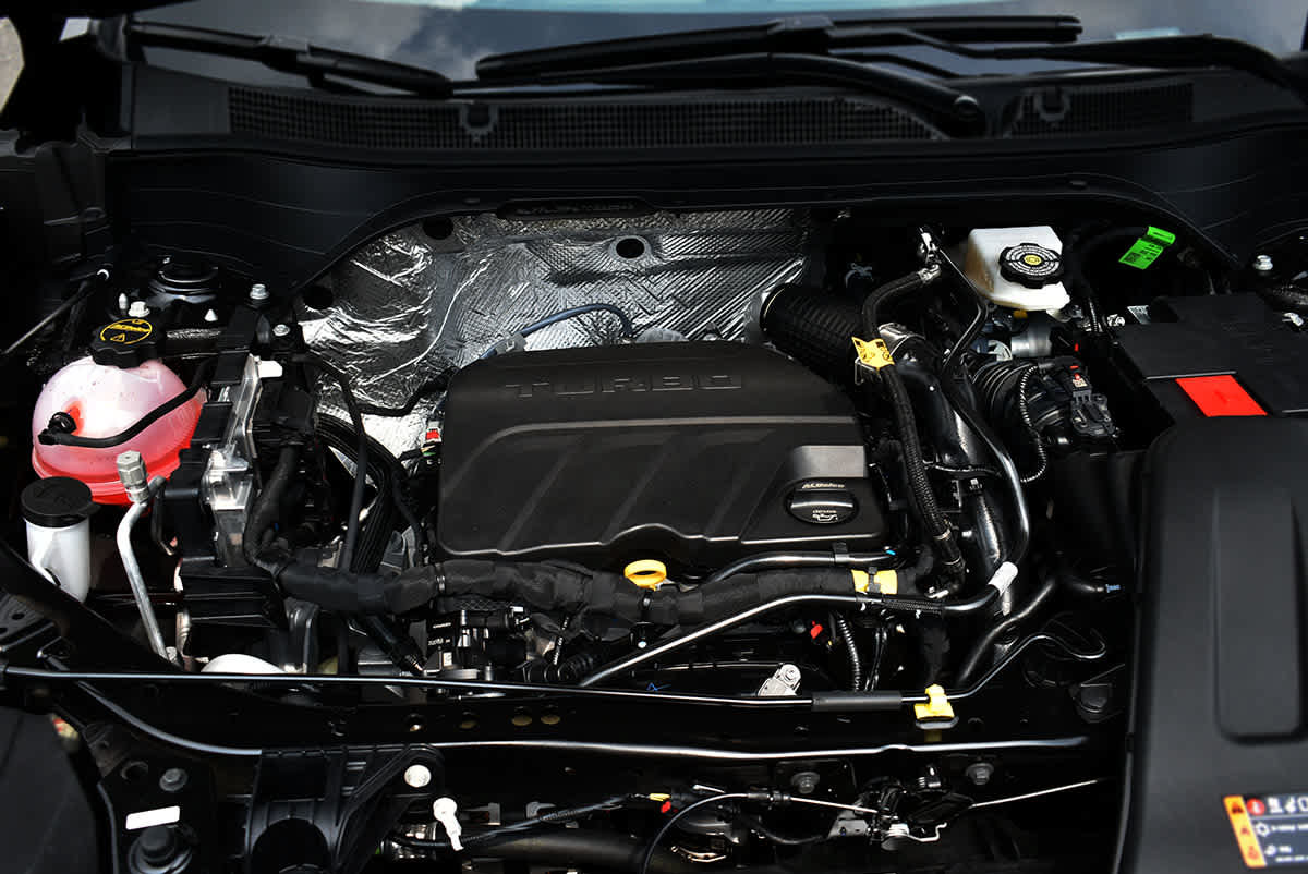 New 2026 Chevrolet Trax RS w/ Driver Confidence Package FWD image 24