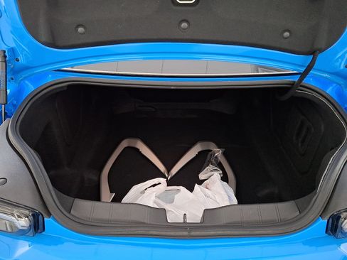 Used 2022 Chevrolet Camaro SS RWD image 28