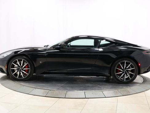 Used 2018 Aston Martin DB11 V12 image 8