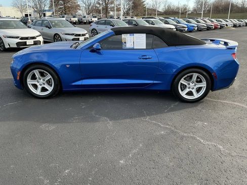 Used 2018 Chevrolet Camaro LT image 11