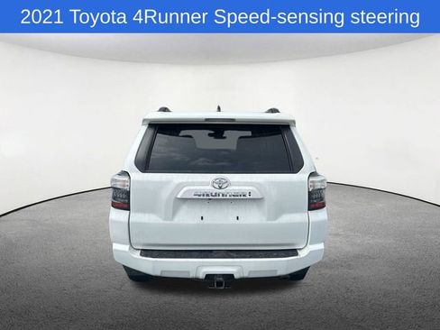 Used 2021 Toyota 4Runner SR5 Premium w/ Moonroof Package AWD/4WD image 15
